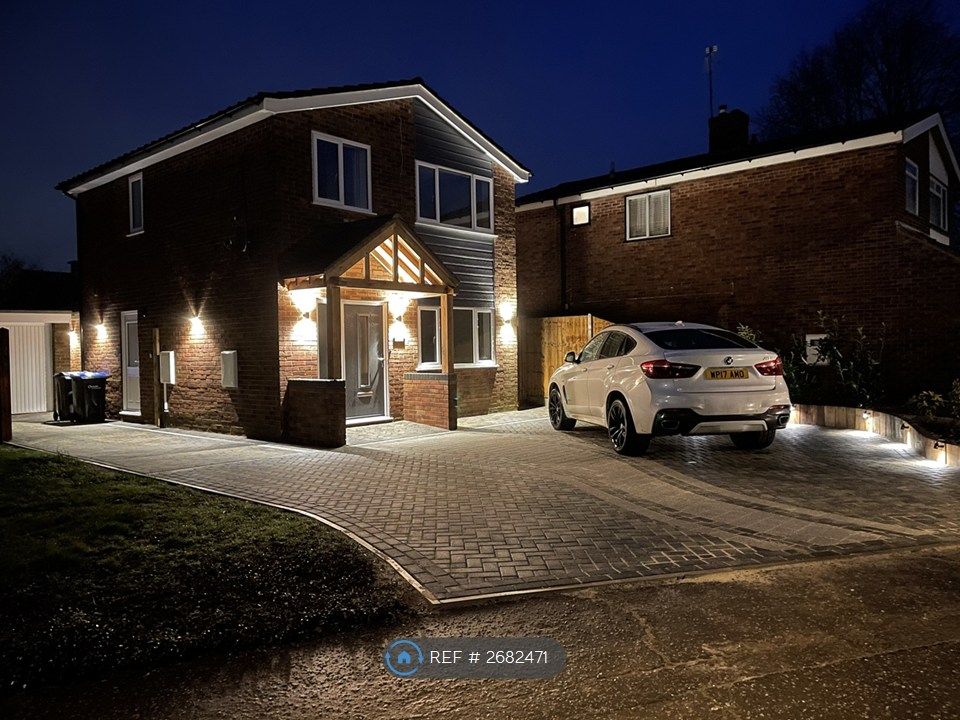 Property photo 3 of 18 Street View 3