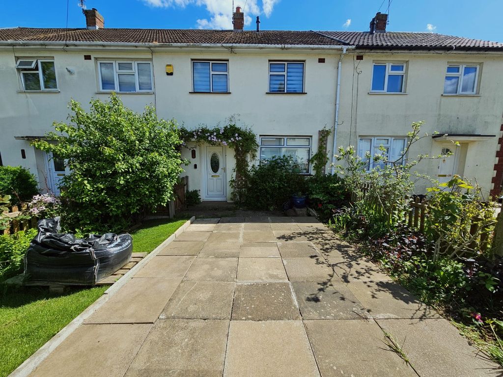 Property photo 1 of 19 4853010