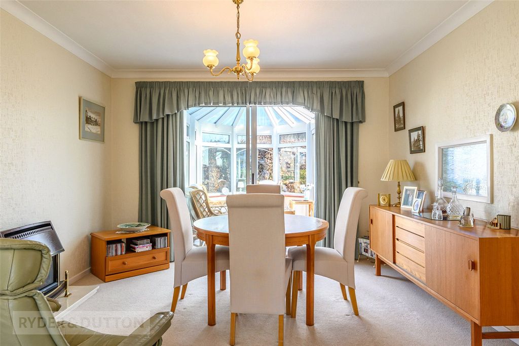Property photo 3 of 24 Dining Room