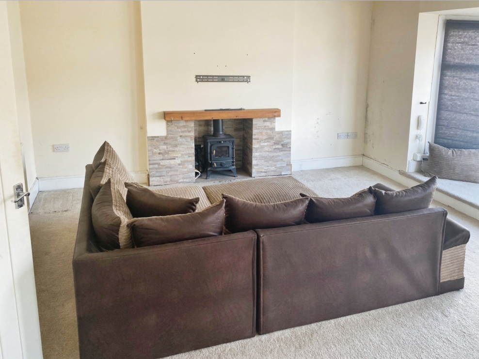 Property photo 2 of 5