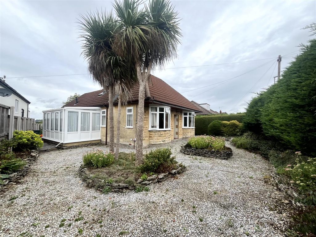 Property photo 1 of 26