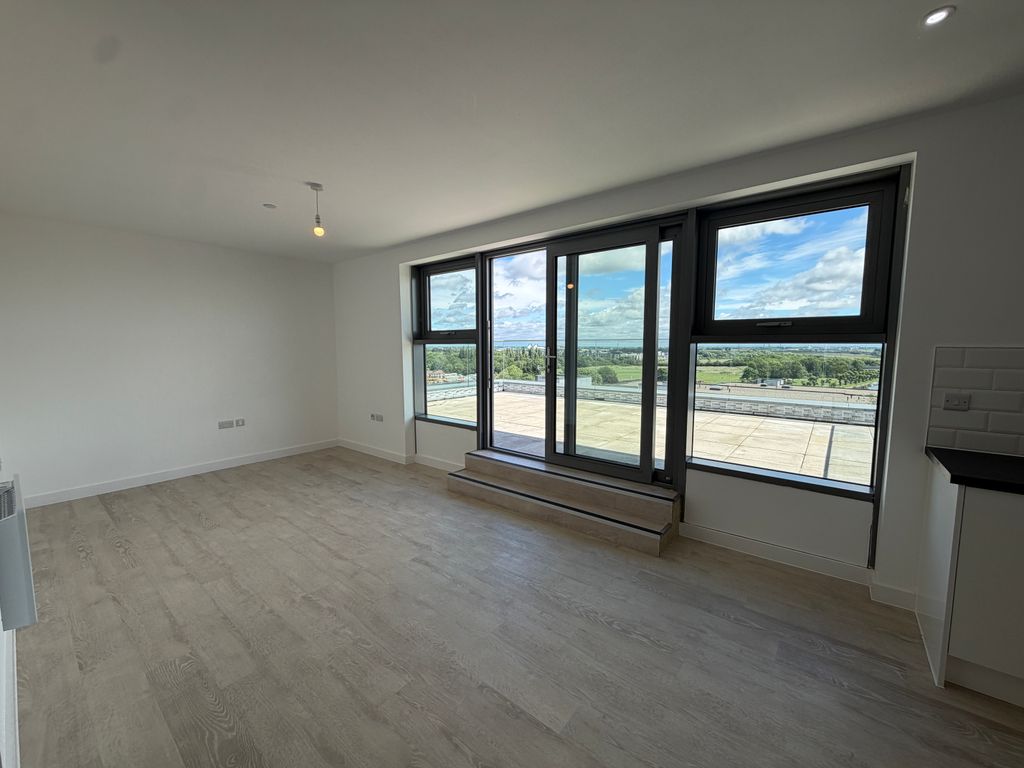 Property photo 2 of 10 Living Room