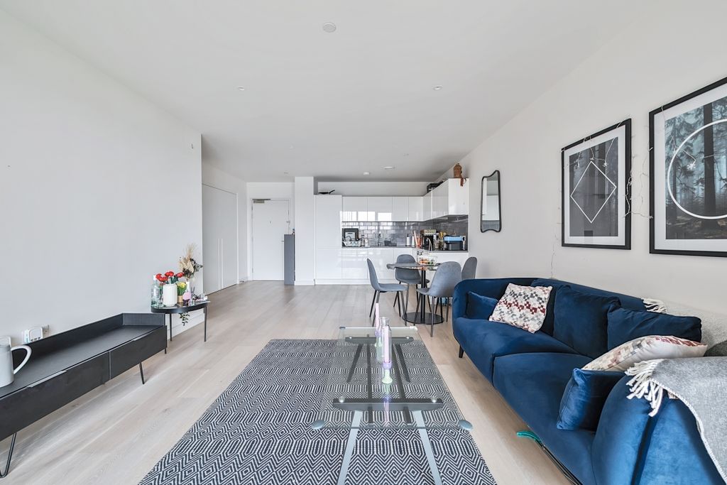 Property photo 2 of 20 1333372-5-6893509...