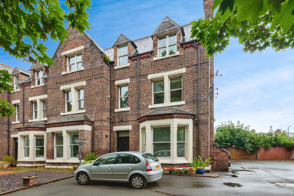 Property photo 1 of 17 Photography