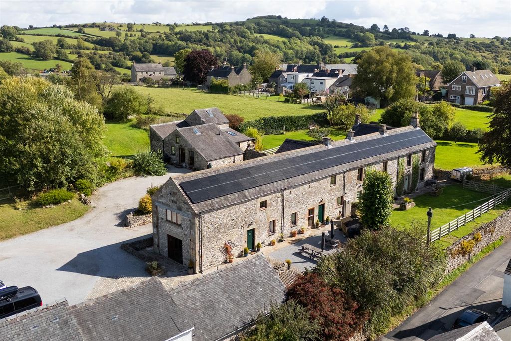 Property photo 2 of 93 Externals-23.Jpg