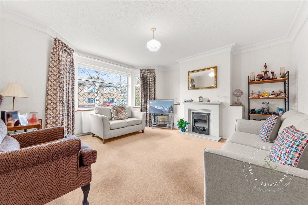 Property photo 2 of 37 St-Isan-Road-14 Blur.Jpg