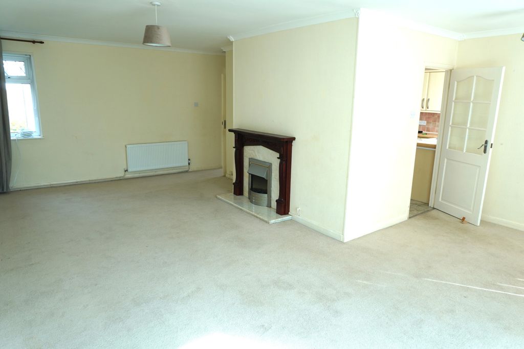 Property photo 2 of 11 Image 2