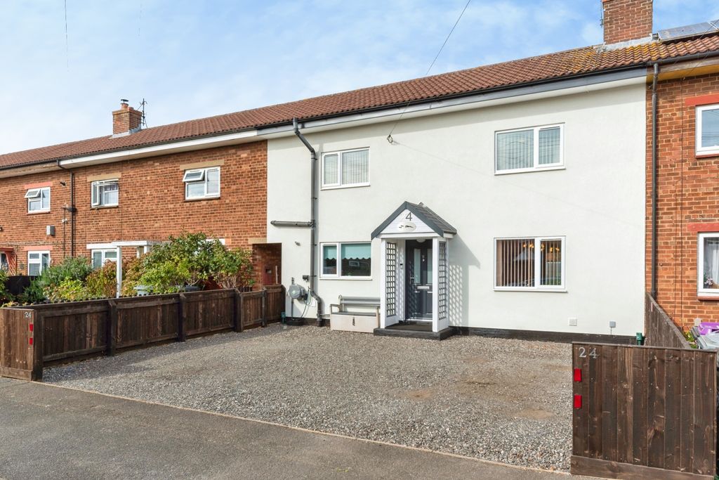 Property photo 1 of 13 24_Oakleigh_Road-37