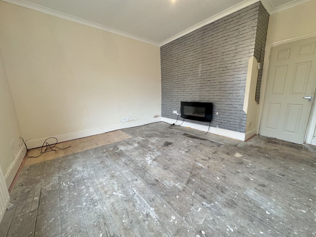 Property photo 2 of 15 Img_1922
