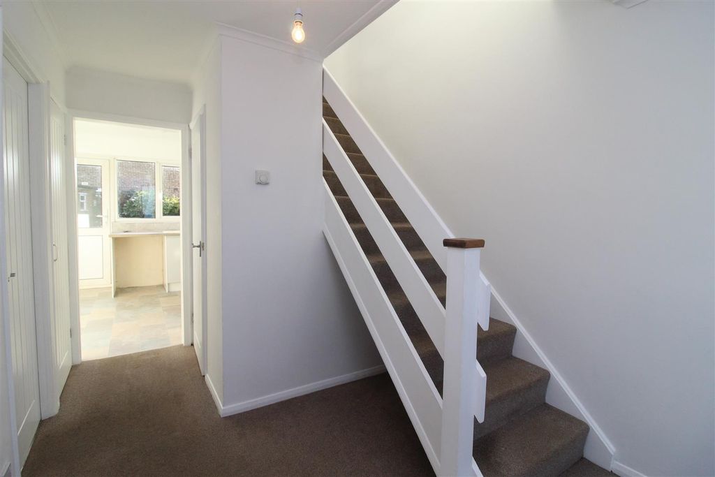 Property photo 2 of 12 Img_8906.Jpg