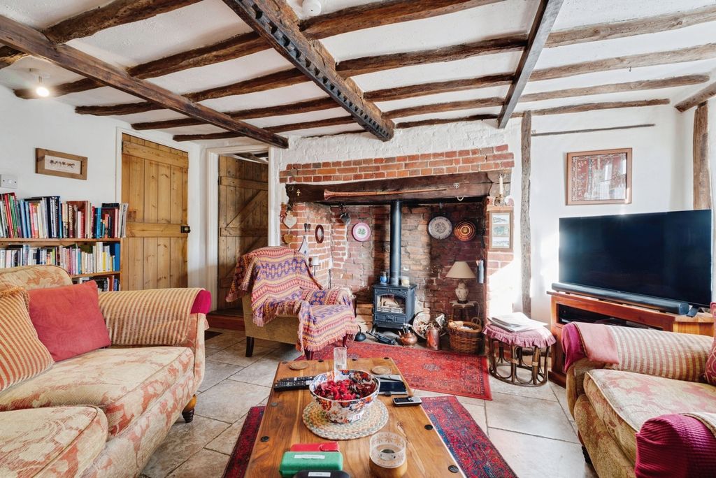 Property photo 2 of 15 Pbox-Img.Jpg