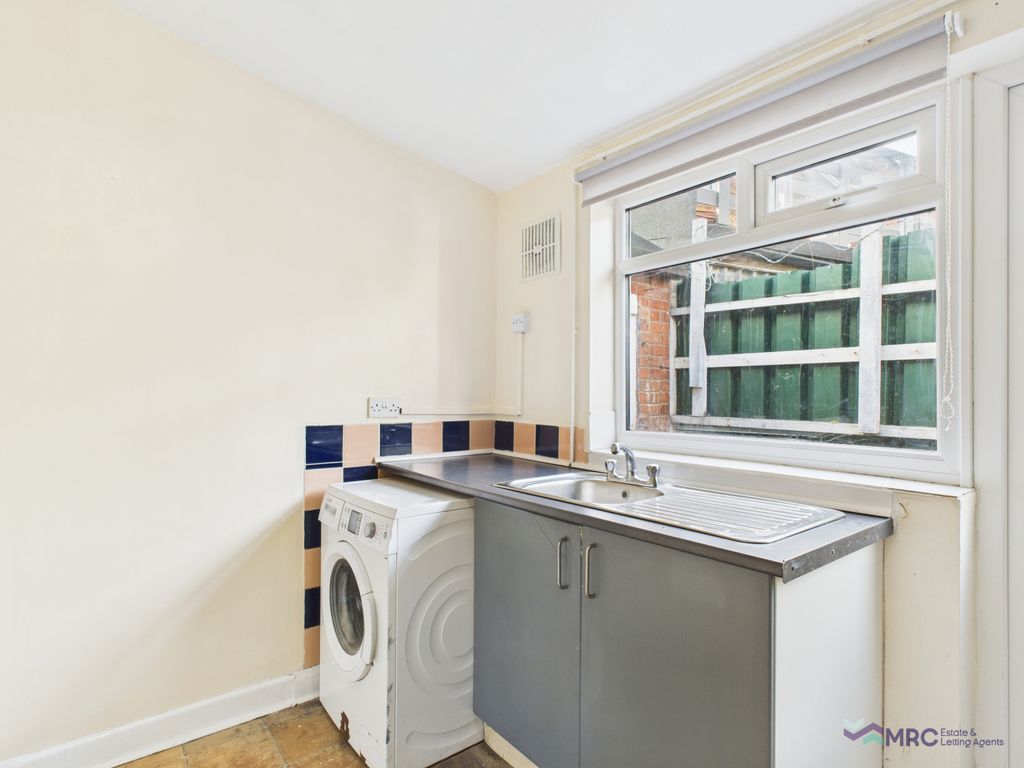 Property photo 3 of 11 Gallery