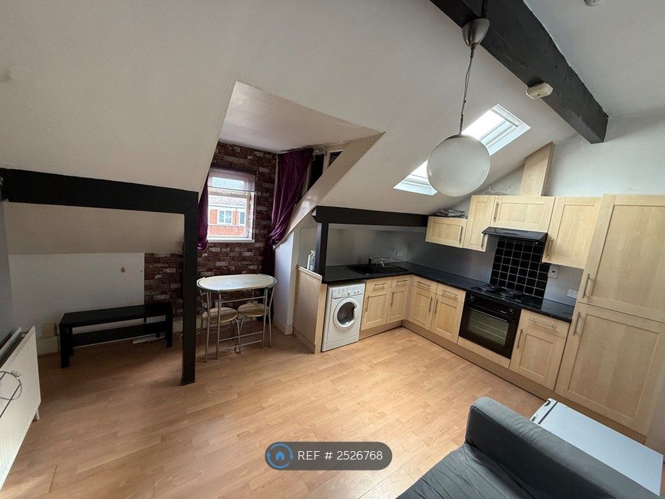 Property photo 2 of 10
