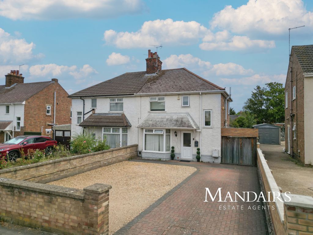 Property photo 1 of 30
