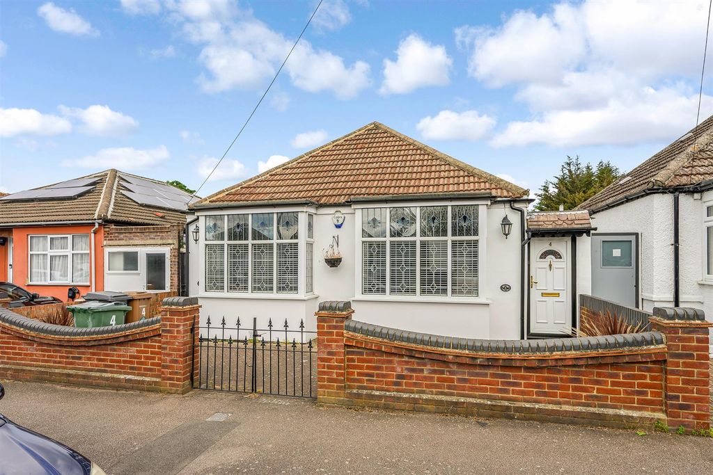 Property photo 1 of 22