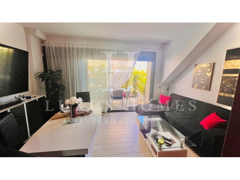 Property photo 3 of 41