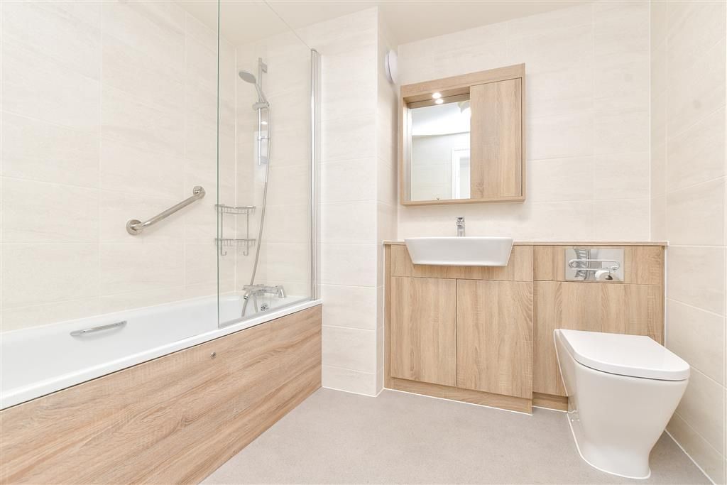 Additional image 10 of 2 bed flat for saleGreat Tattenhams, Epsom, Surrey KT18
