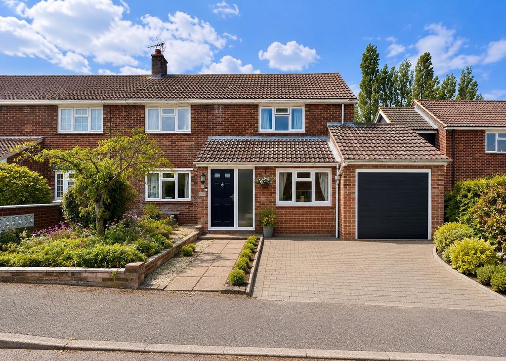 Property photo 1 of 24 DC293389-7F52-4663-A69B-3C20B8C61F04.Png