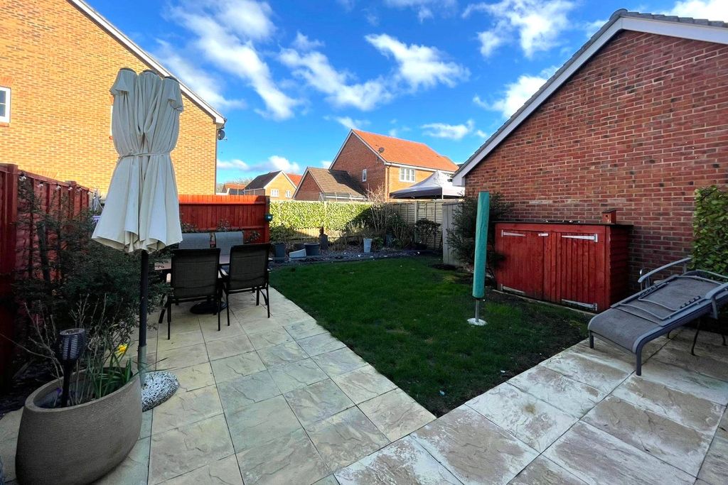 Property photo 3 of 12 Picture No. 08