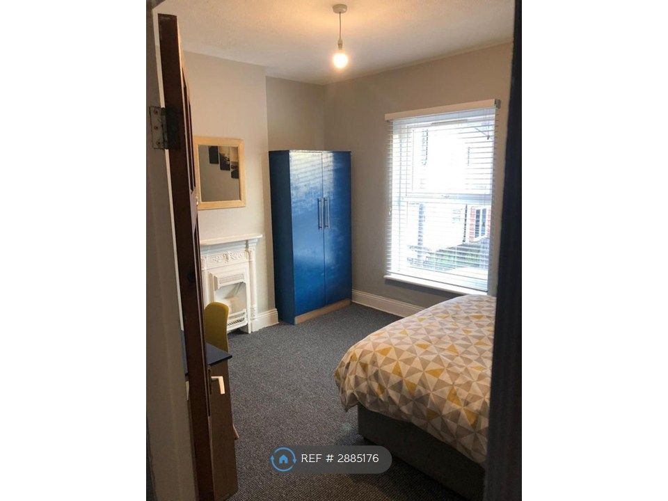 Property photo 3 of 8