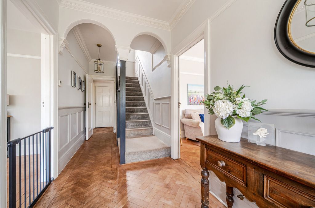 Property photo 1 of 25 1494088-1-6A5A6Ab...