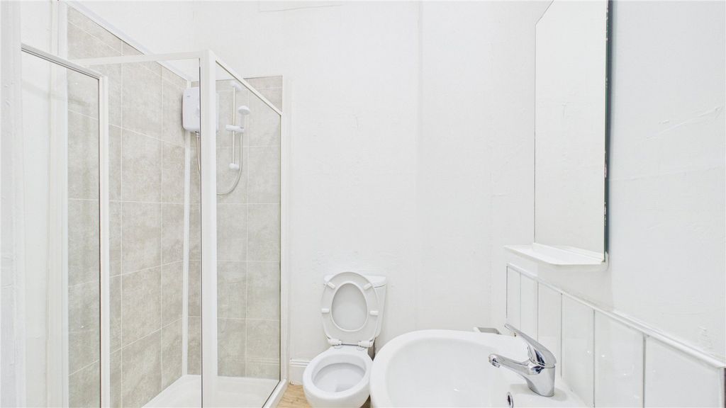 Property photo 2 of 2 Picture No. 01