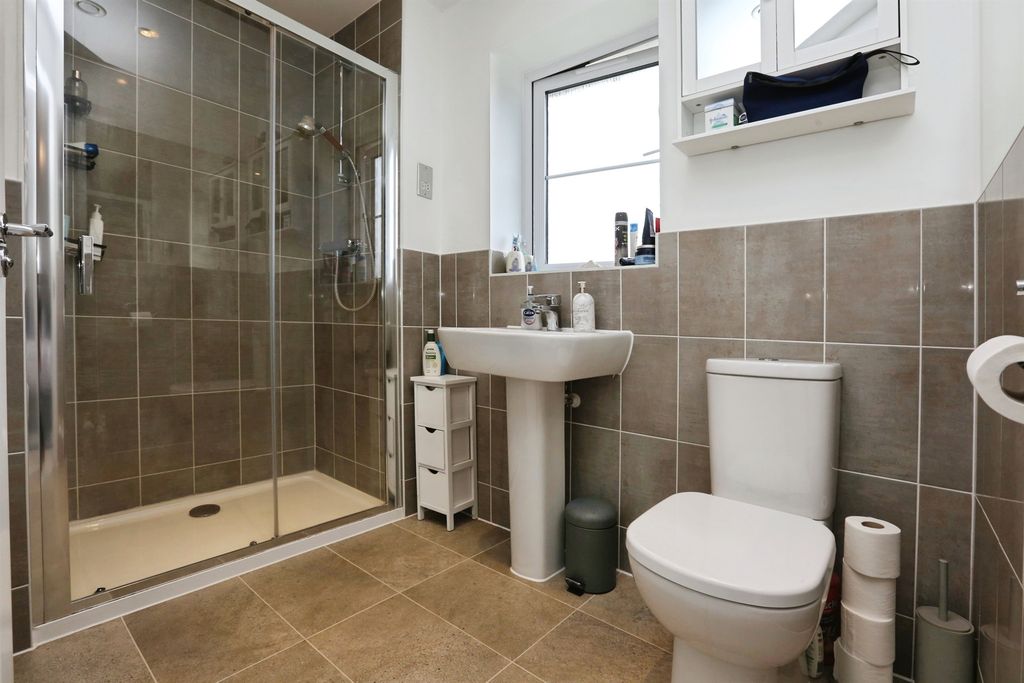 Additional image 12 of 3 bed semi-detached house for saleSandy Hill Close, Waltham Chase, Southampton SO32