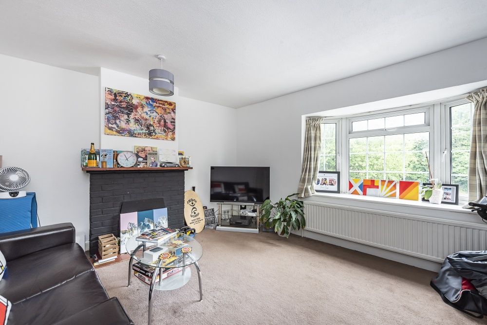 Property photo 3 of 6