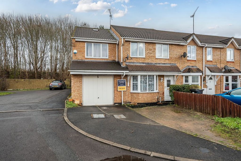 Property photo 1 of 19 141968520699878d2Edc9E