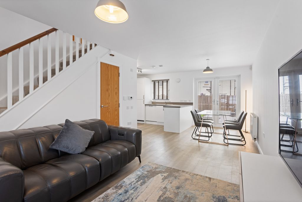 Property photo 2 of 26 Property Image 2