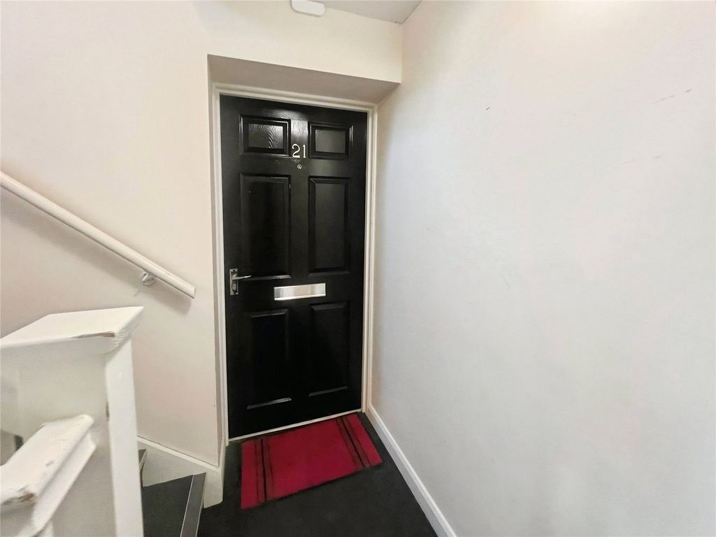 Property photo 3 of 13 Entrance