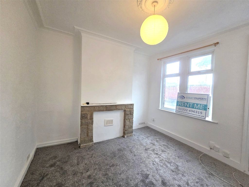 Property photo 3 of 17 Picture No. 28