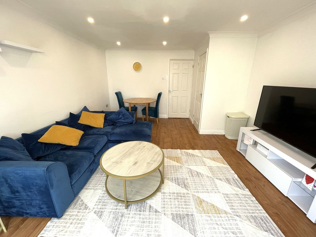 Property photo 3 of 12 Not Specified