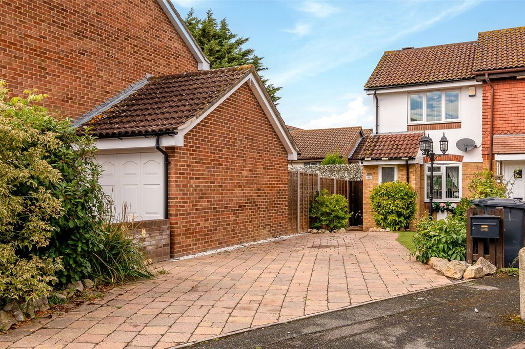Property photo 3 of 17 Picture No. 03