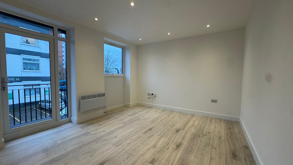 Property photo 2 of 4 Whatsapp Image 2026-01-09 At 12.13.55 (1).Jpeg