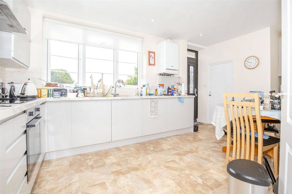 Property photo 3 of 9 Picture No. 05