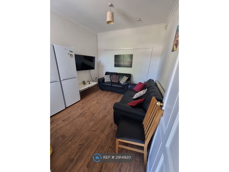 Property photo 3 of 3