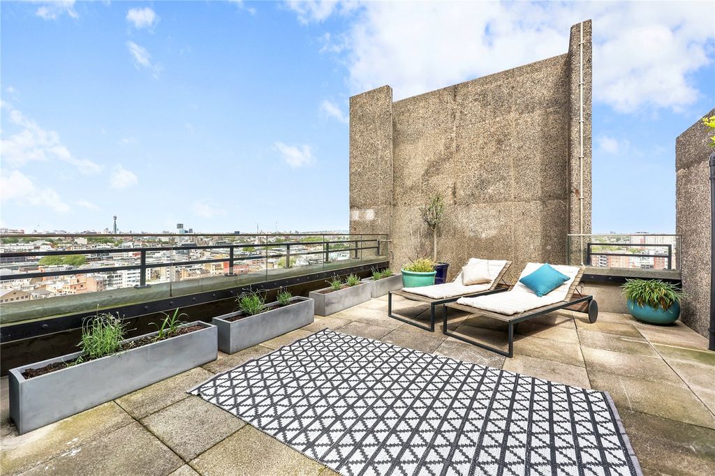 Property photo 1 of 18 Picture No. 19