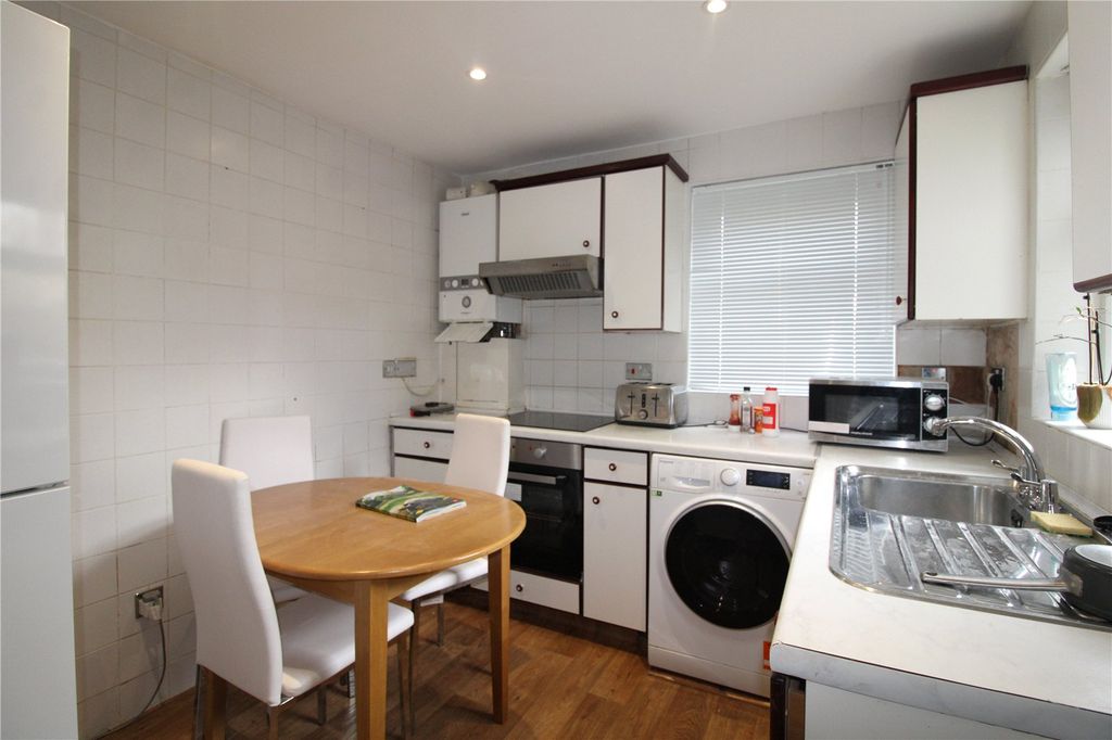 Property photo 2 of 5 Picture No. 04