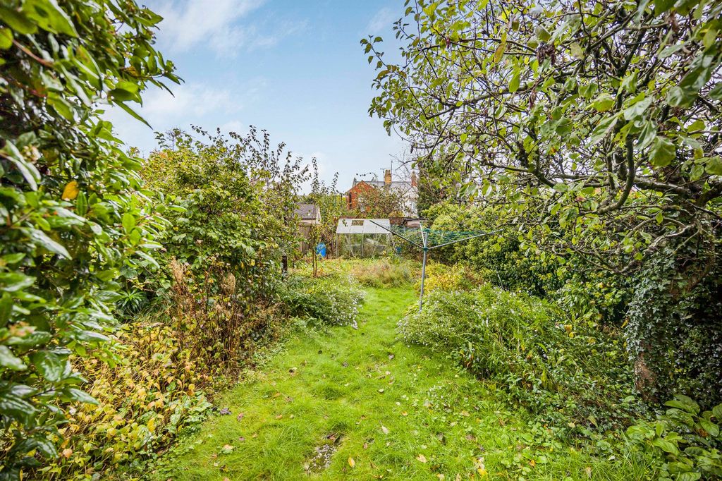 Property photo 2 of 24 Picture No. 42