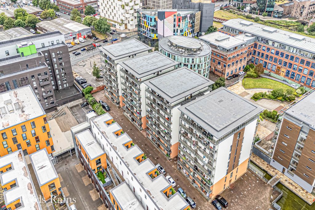 Property photo 1 of 30 Drone