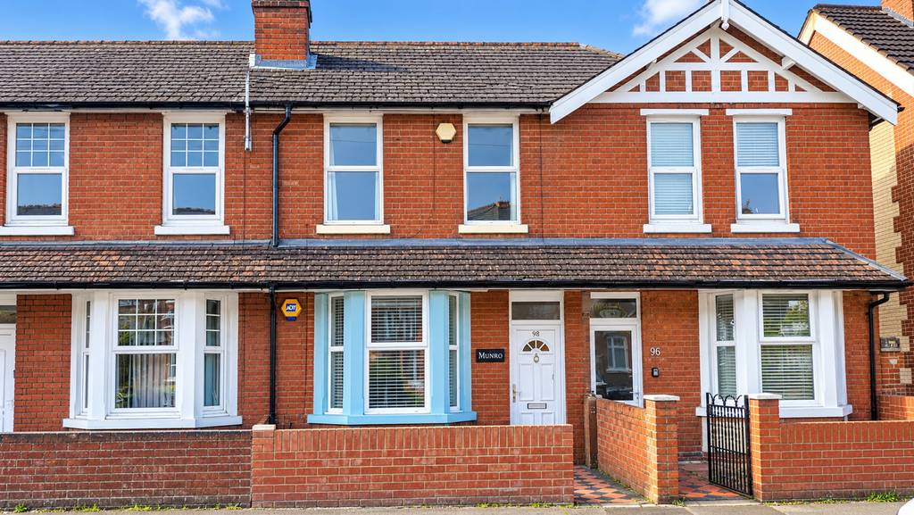 Property photo 1 of 8