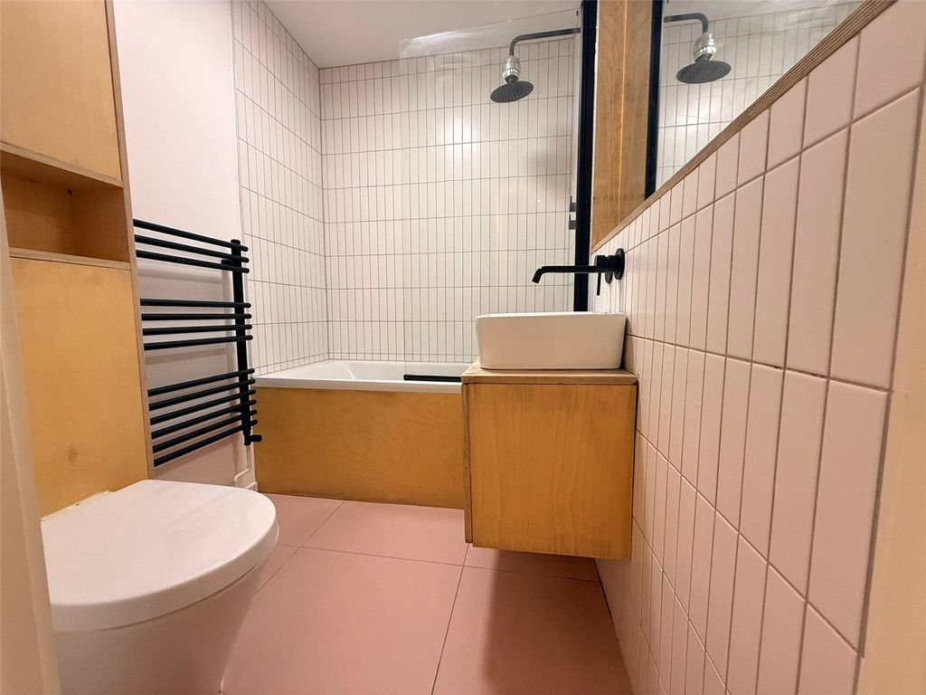 Property photo 2 of 7 Picture No. 07