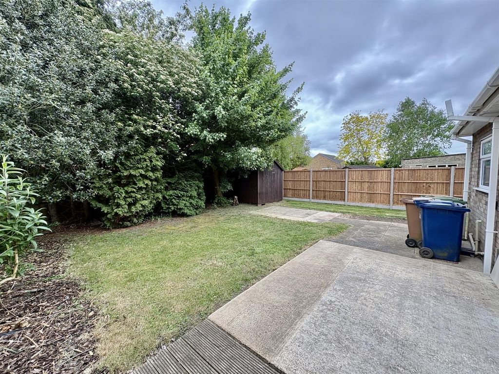 Property photo 3 of 11