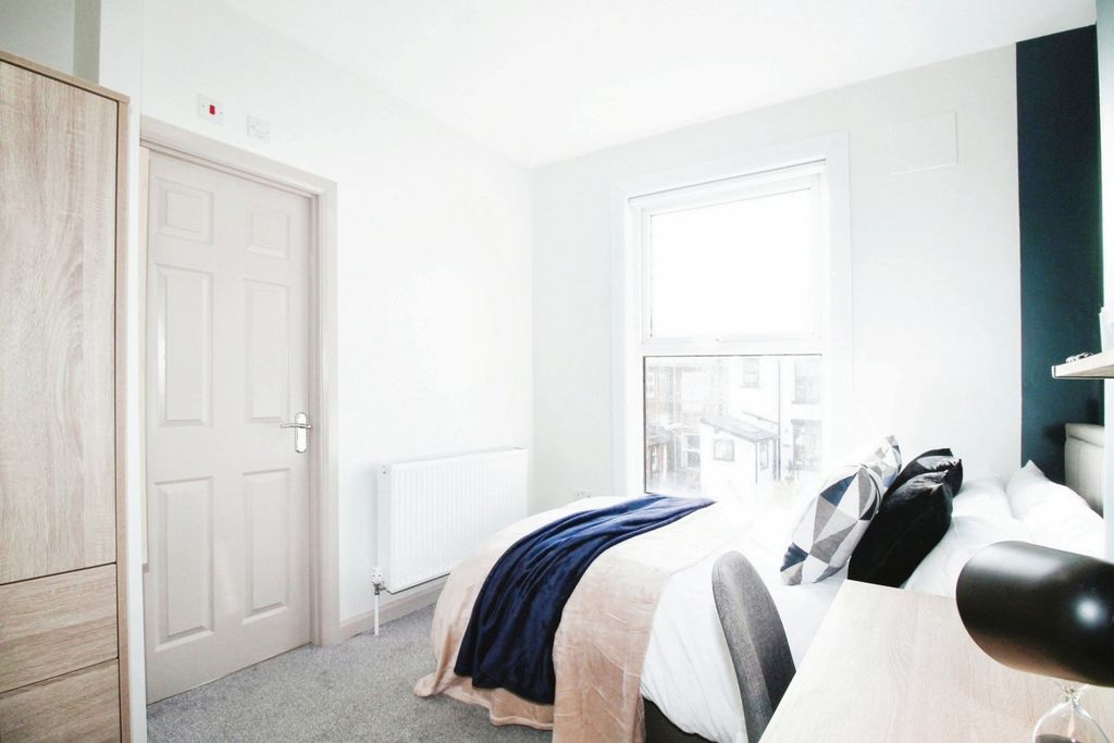 Property photo 2 of 8 Picture No. 03