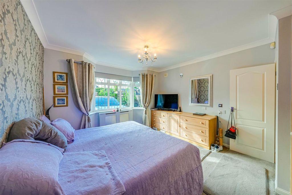 Additional image 13 of 4 bed detached bungalow for saleGorsewood Road, Hartley, Longfield DA3