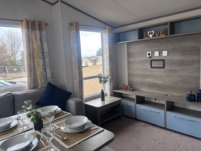 Property photo 3 of 16 Atlas Moonstone 2019 Car0063044 97078384