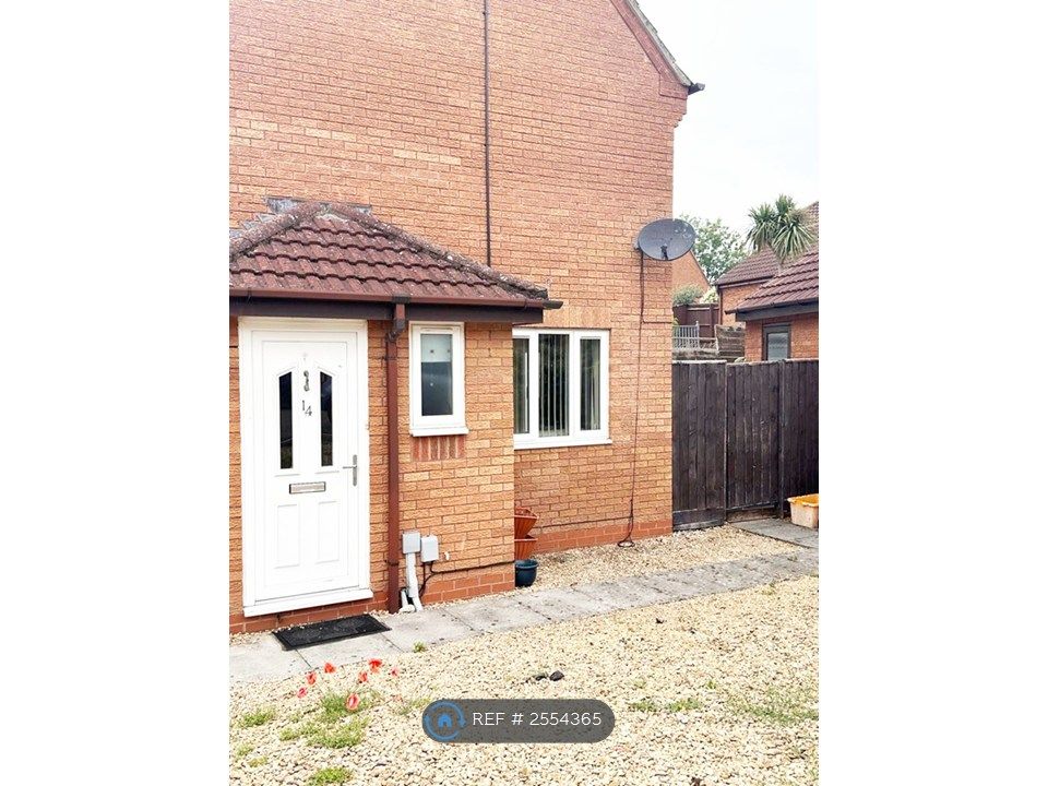 Property photo 1 of 9 Front