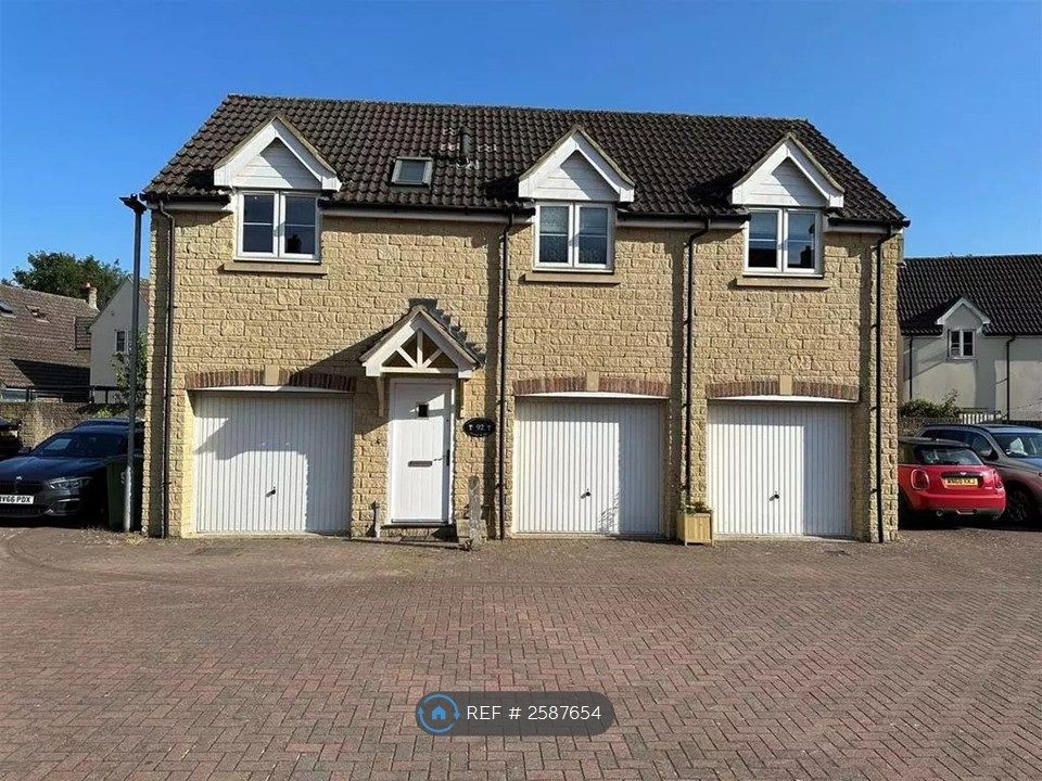 Property photo 1 of 6