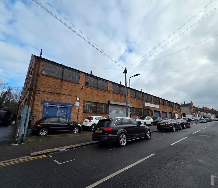 Property photo 1 of 35